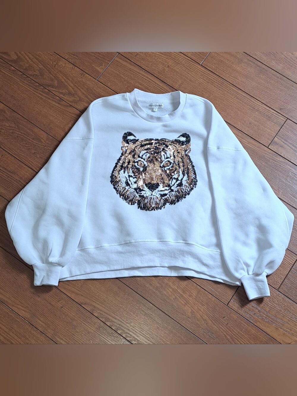 Stewart Simmons Sequin Tiger Oversized Sweatshirt XS Balloon Sleeve
